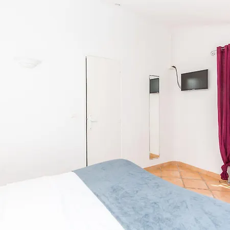 Kilina Hotel