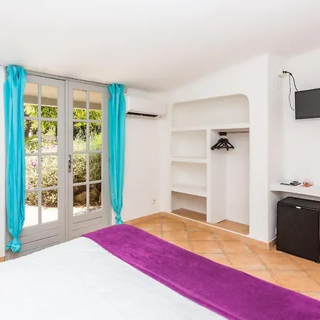 Hotel Kilina 3*