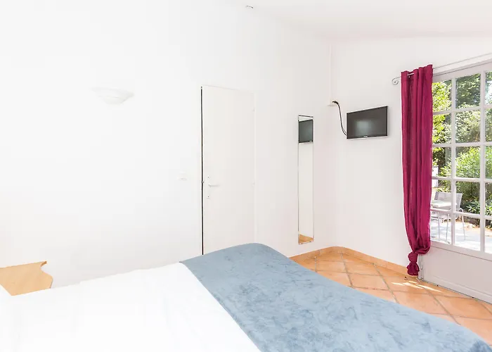 Kilina Hotel