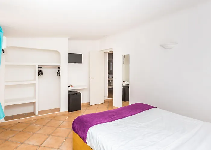 Kilina Hotel 3*